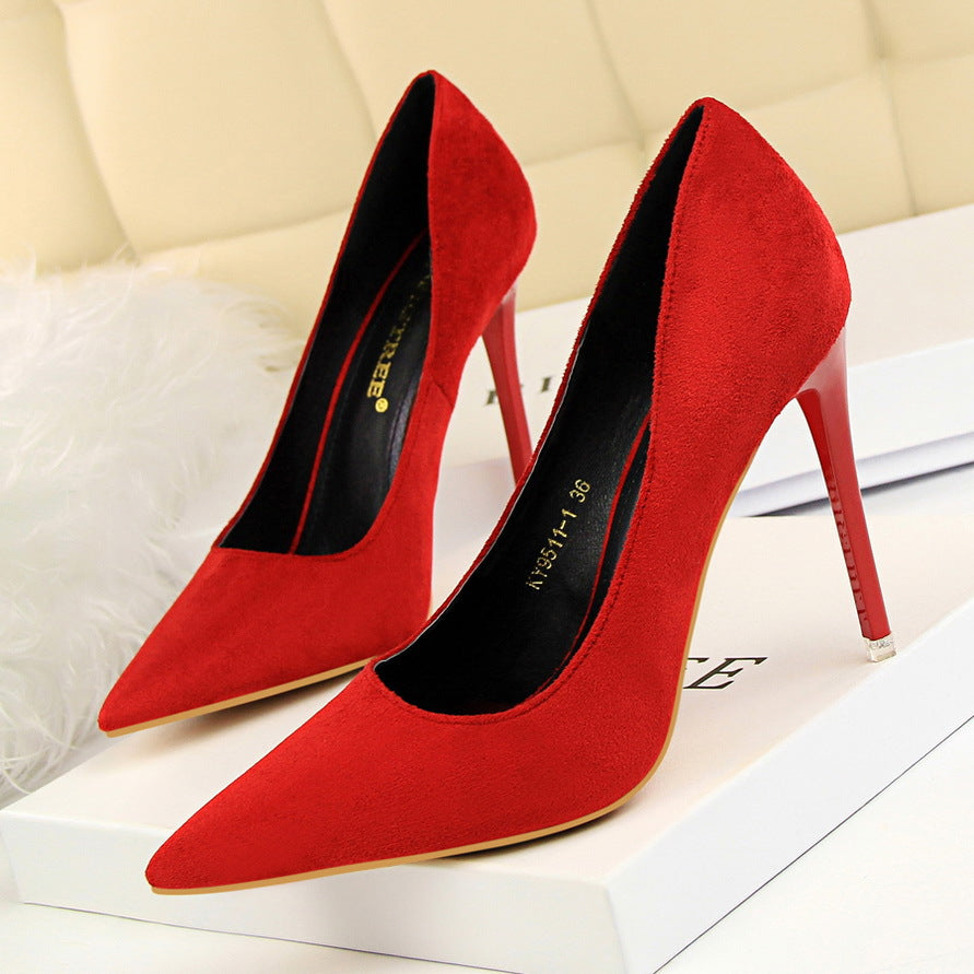Pointed Suede High Heels – Elegant Classic Stiletto Pumps