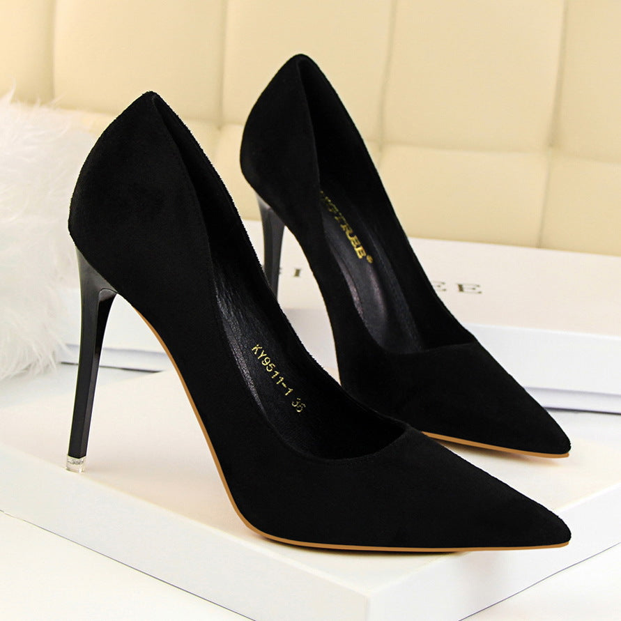 Pointed Suede High Heels – Elegant Classic Stiletto Pumps