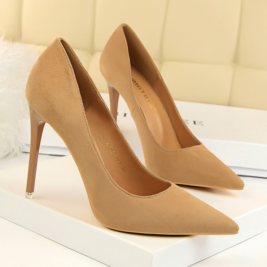 Pointed Suede High Heels – Elegant Classic Stiletto Pumps